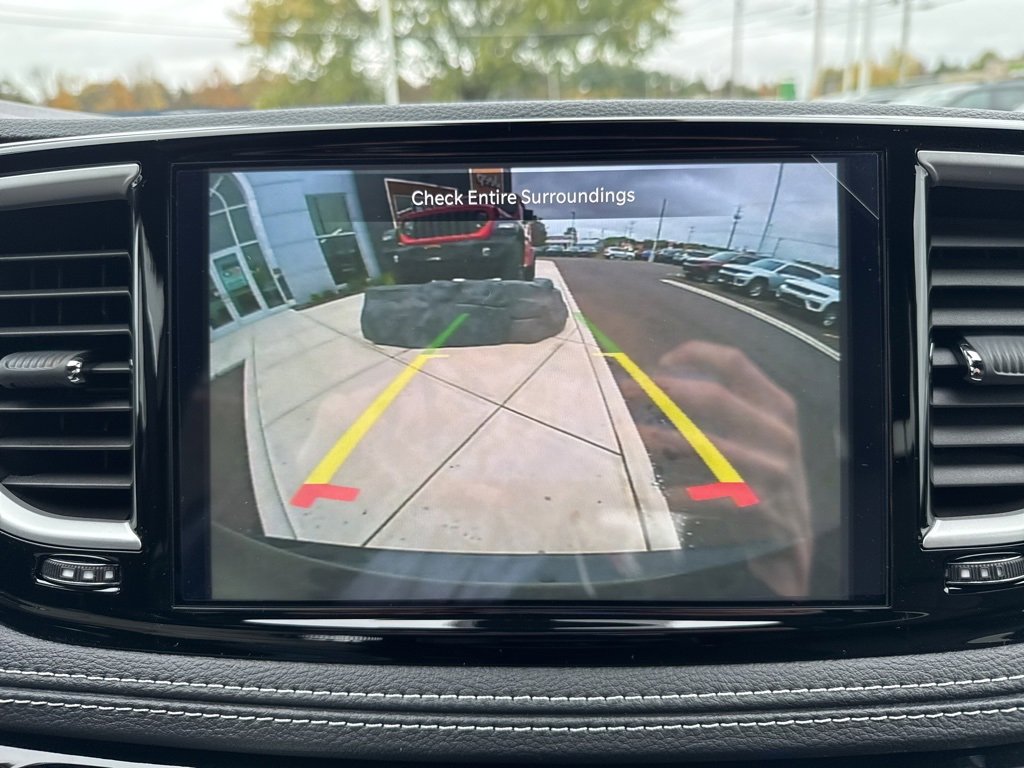 New 2026 Chrysler Pacifica Select image 41