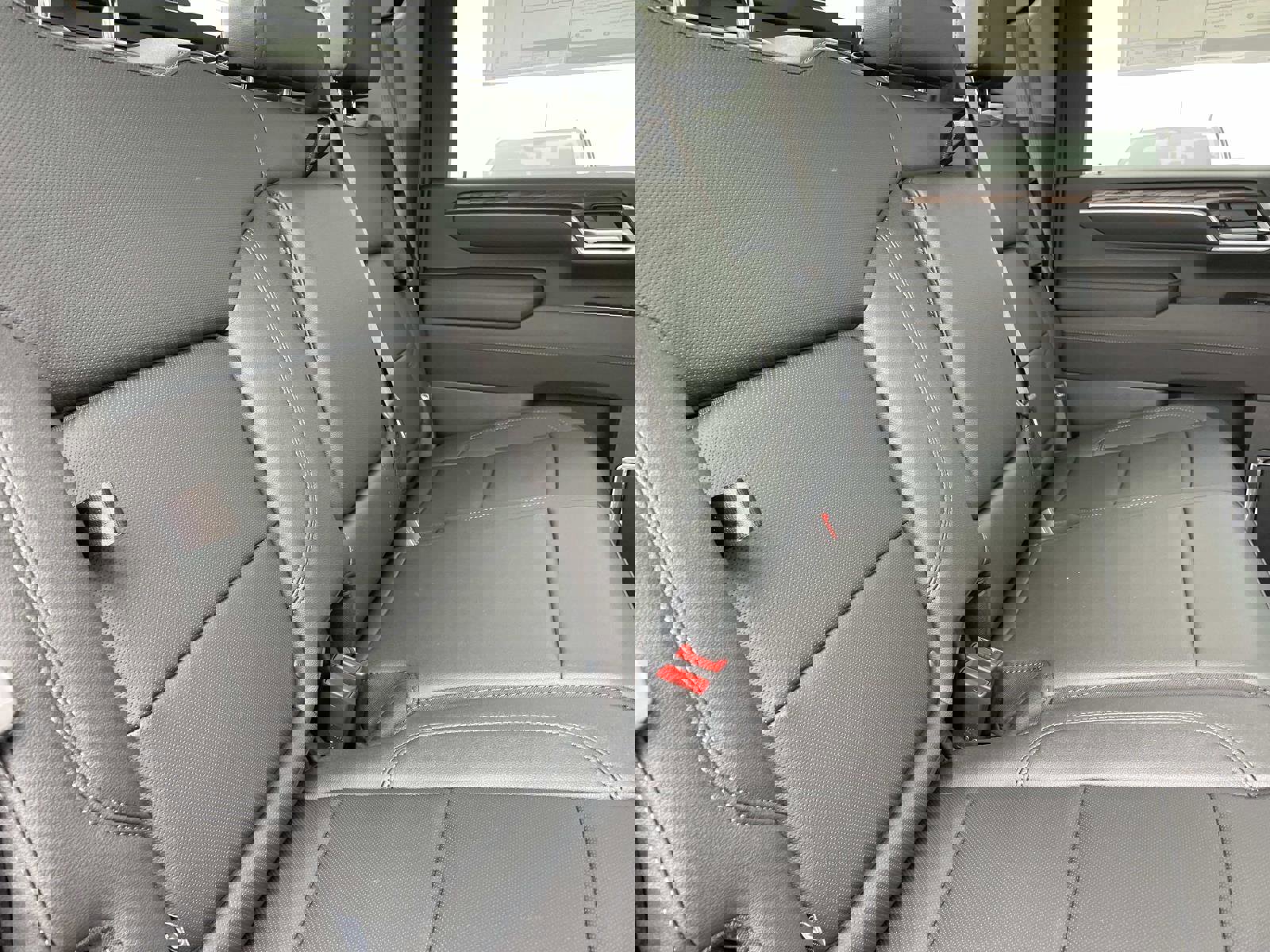 New 2026 GMC Sierra 3500 SLT w/ SLT Premium Package image 26