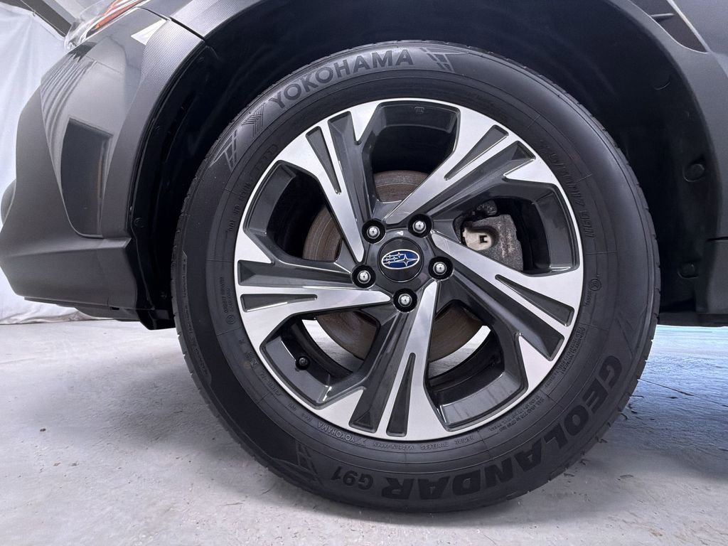 Used 2024 Subaru Crosstrek 2.0i Premium AWD/4WD image 14