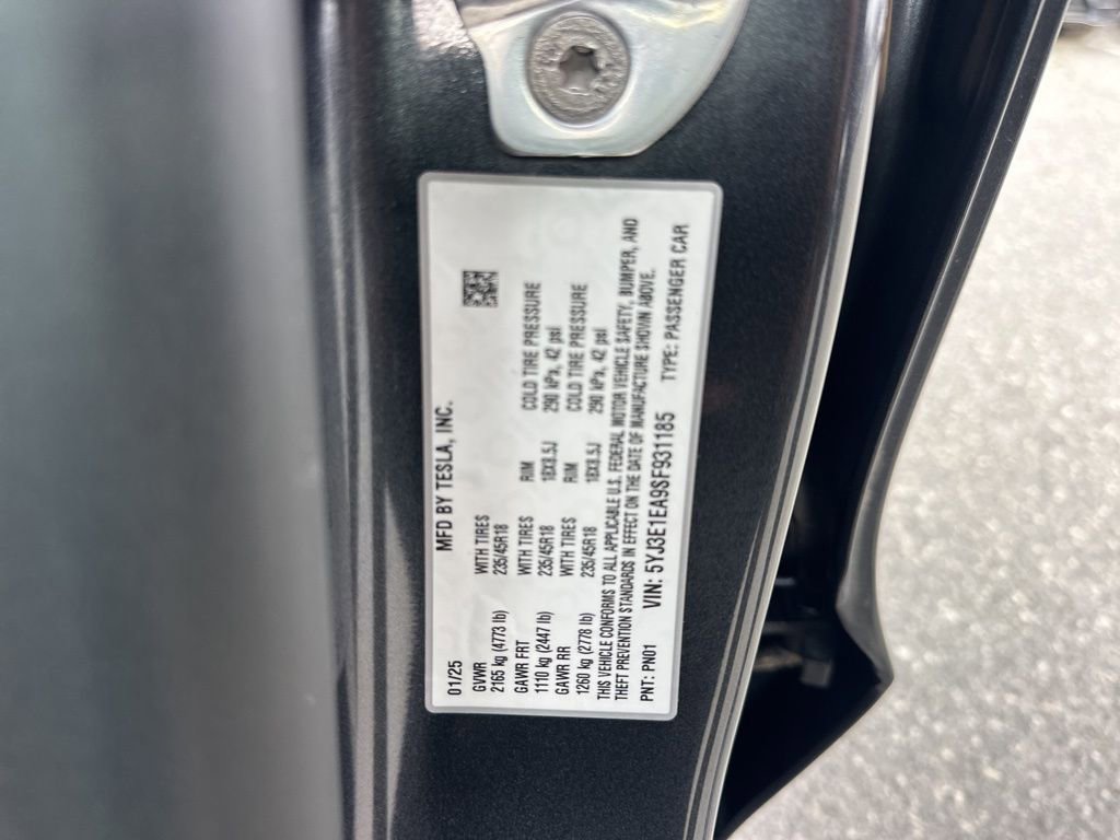 Used 2025 Tesla Model 3 Long Range image 37