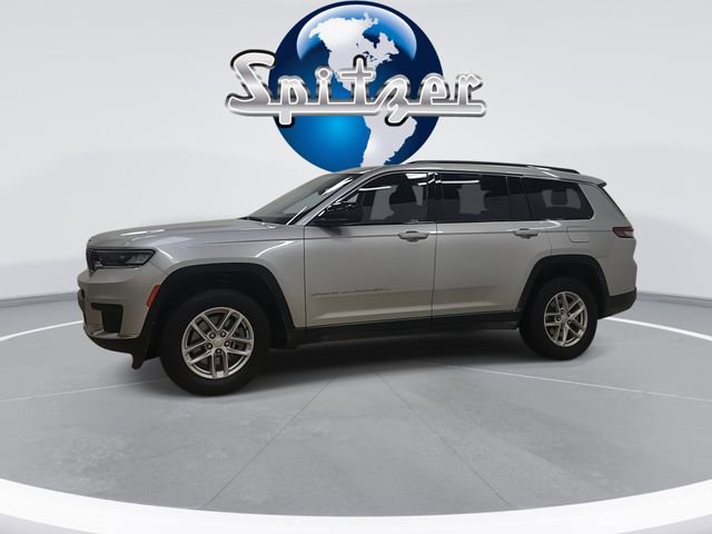 Used 2023 Jeep Grand Cherokee L Laredo image 4