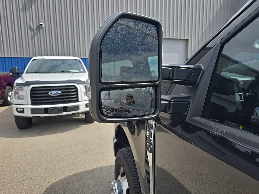 Used 2024 Ford F350 Lariat w/ FX4 Off-Road Package AWD/4WD image 7