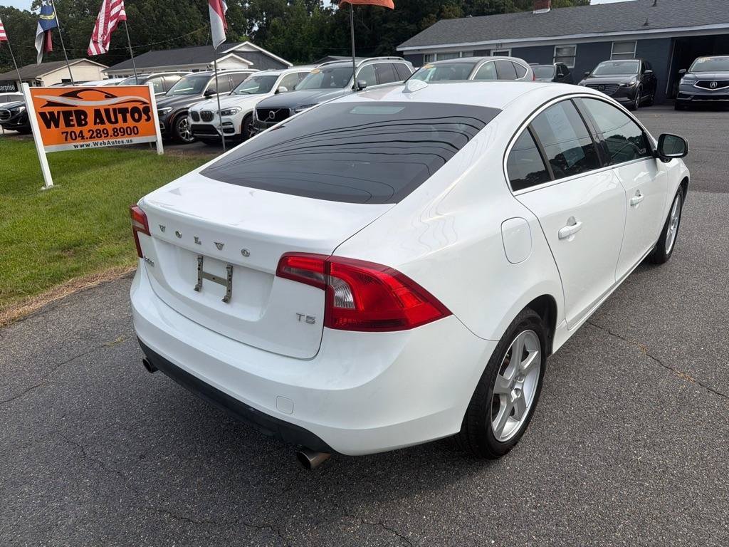 Used 2013 Volvo S60 T5 FWD image 11