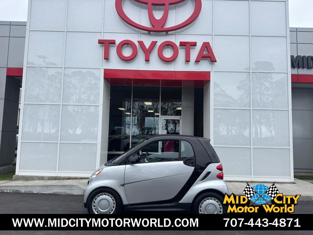 Used 2015 smart fortwo pure image 1