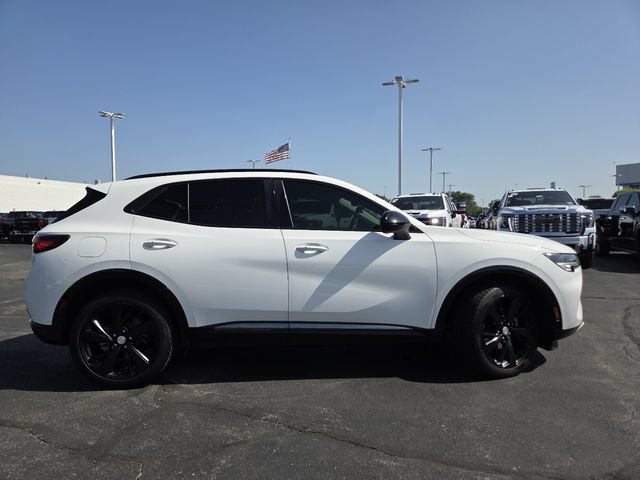 Used 2021 Buick Envision Essence w/ Sport Touring Package FWD image 17