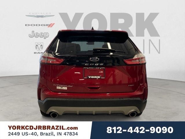 Used 2024 Ford Edge Titanium image 4