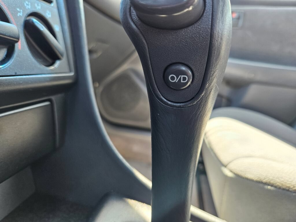 Used 2001 Toyota Camry LE FWD image 23