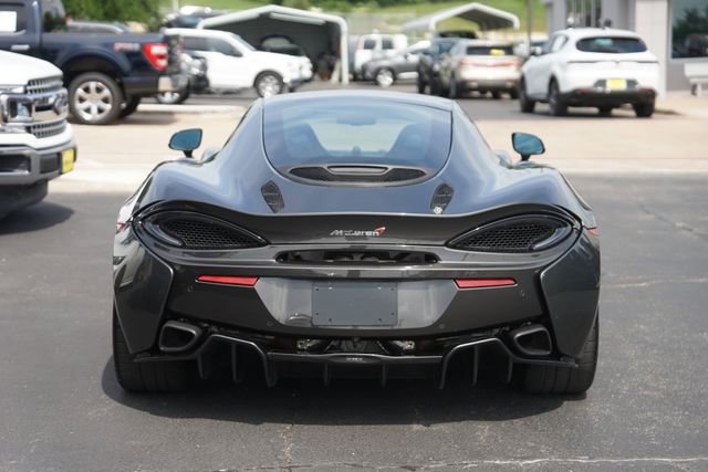 Used 2017 McLaren 570S RWD image 8