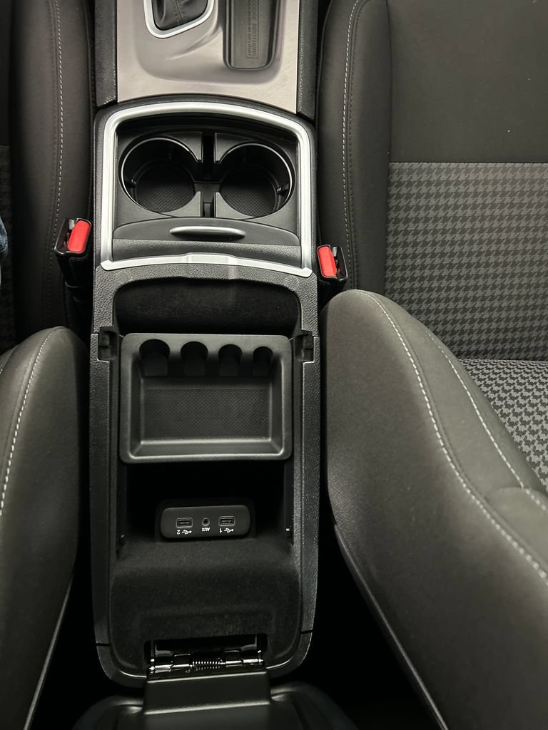 Used 2023 Dodge Charger Scat Pack w/ Harman/Kardon Audio Group RWD image 15