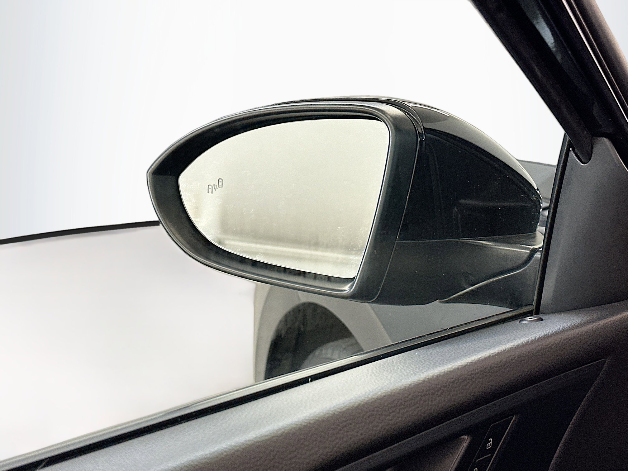 Used 2024 Volkswagen Jetta SE image 16