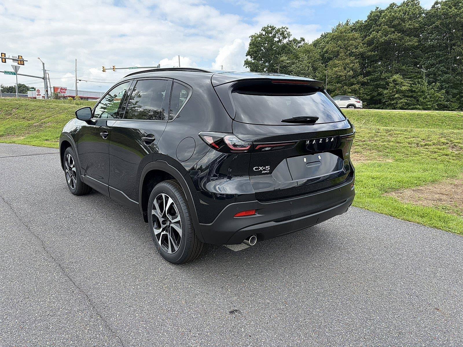New 2026 MAZDA CX-5 Preferred AWD/4WD image 5