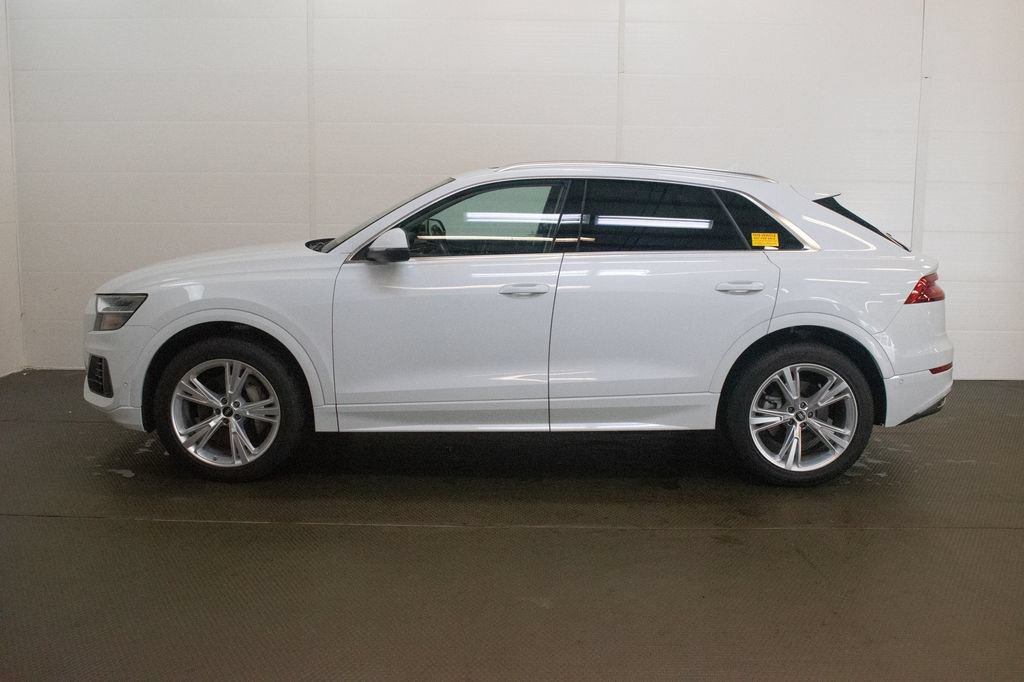 Used 2023 Audi Q8 Premium Plus AWD/4WD image 7