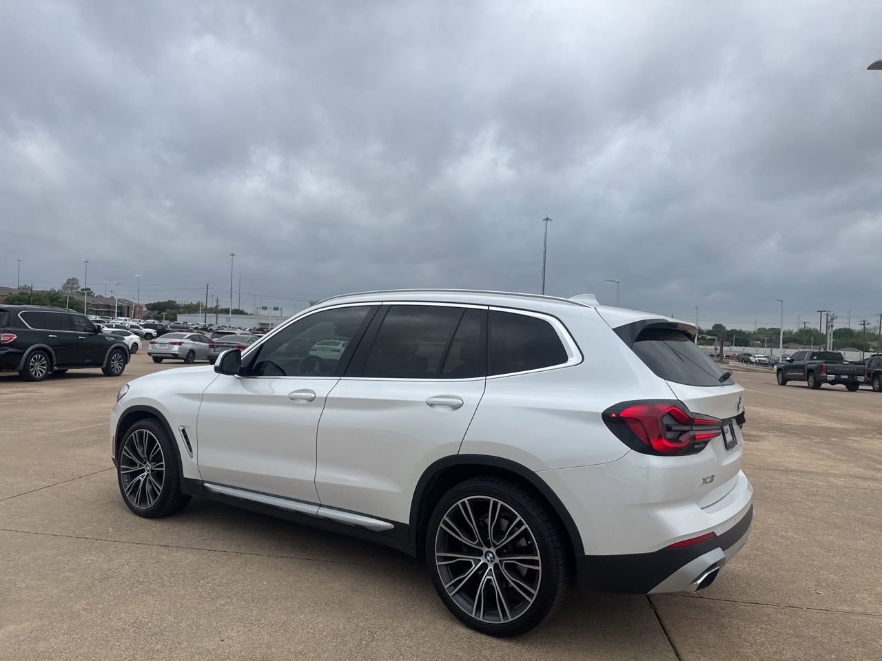 Used 2022 BMW X3 sDrive30i w/ Convenience Package w/ZPA image 16