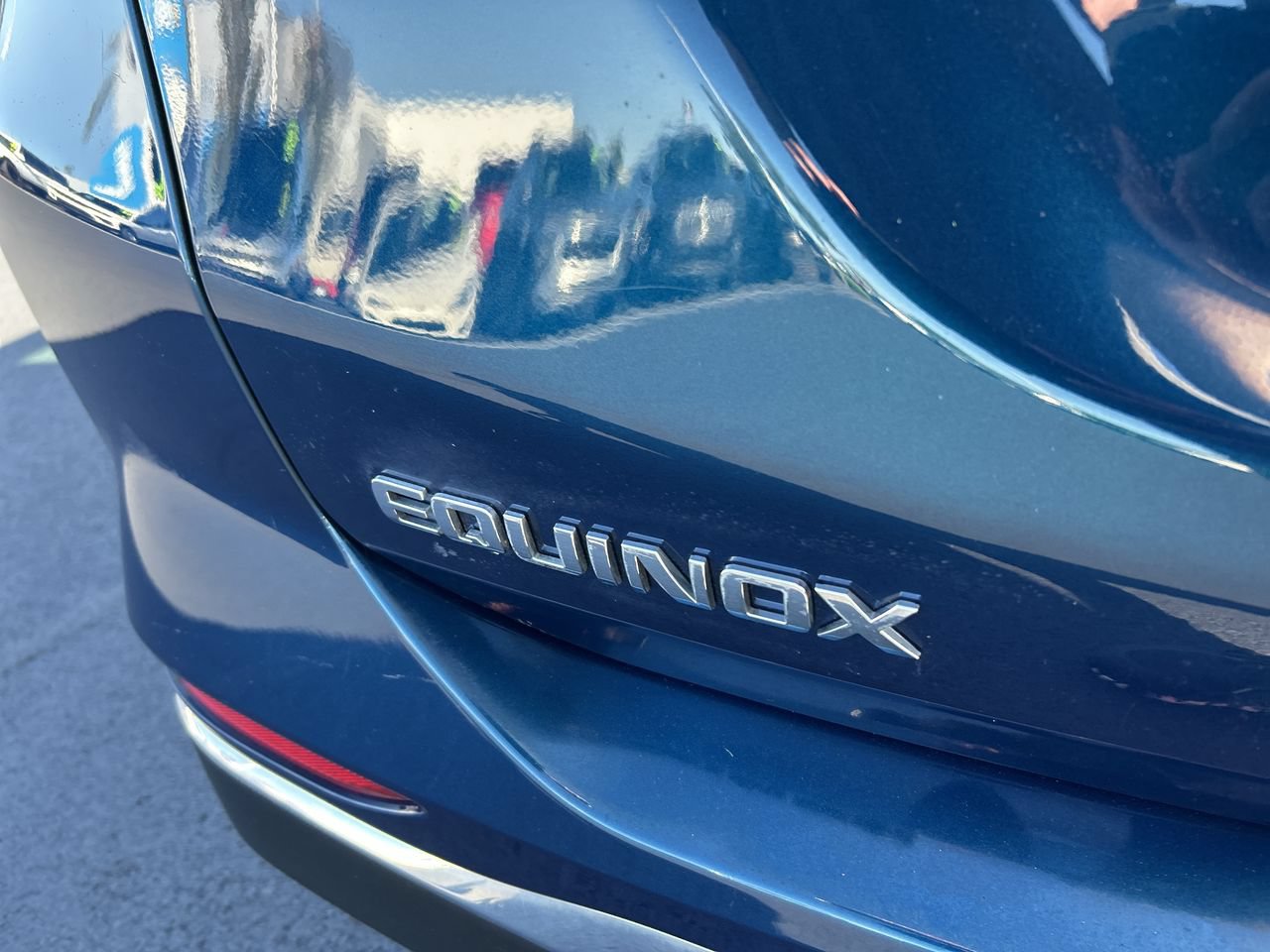 Used 2020 Chevrolet Equinox LT AWD/4WD image 11