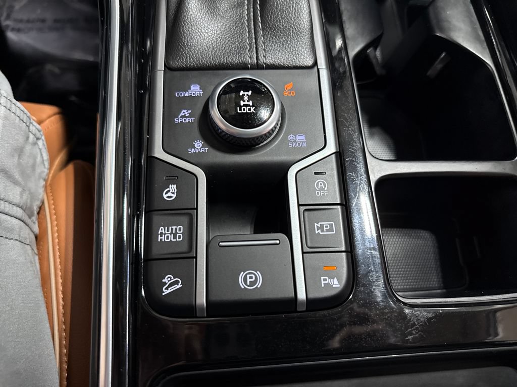 Used 2022 Kia Sorento SX Prestige w/ Rust Color Package AWD/4WD image 22