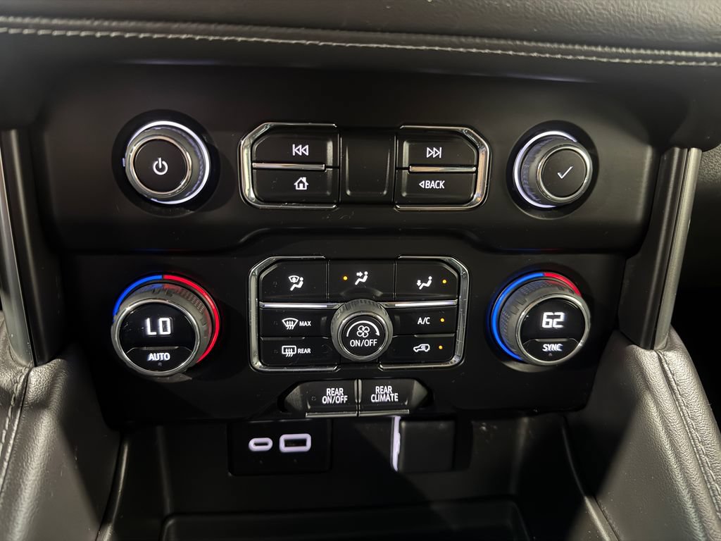 Used 2023 Chevrolet Tahoe LS AWD/4WD image 35
