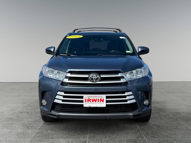 Used 2019 Toyota Highlander XLE AWD/4WD image 9