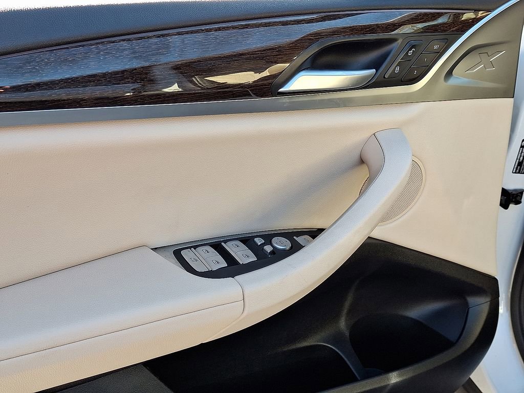 Used 2023 BMW X3 xDrive30i w/ Premium Package image 12