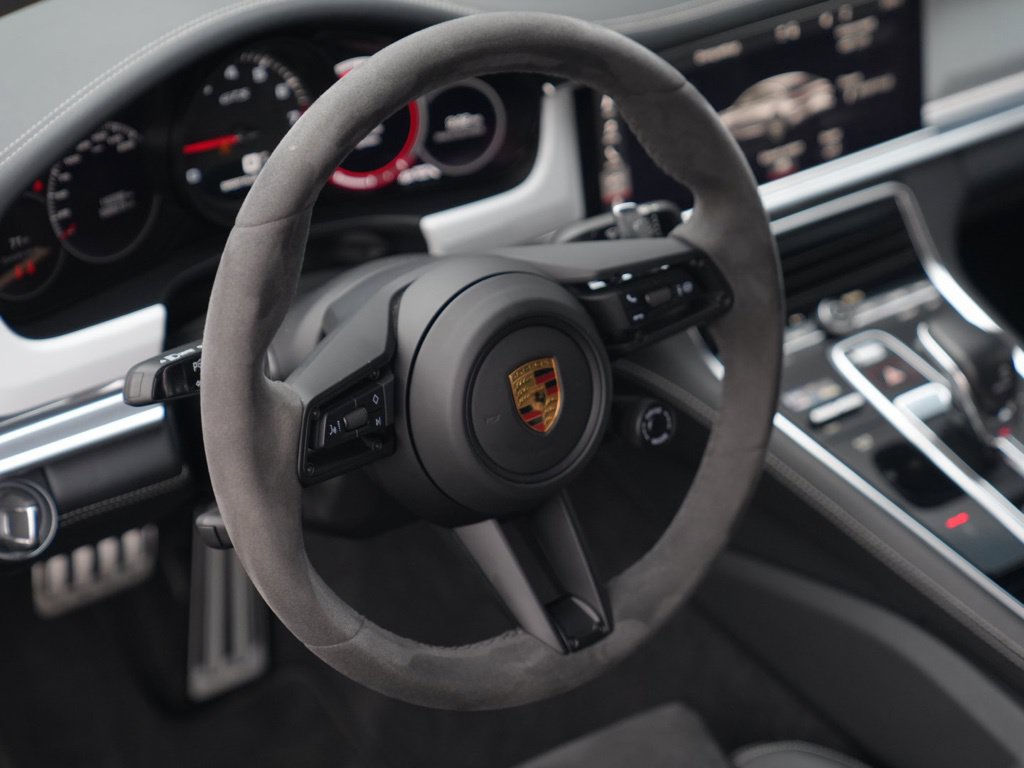 Used 2021 Porsche Panamera GTS AWD/4WD image 35