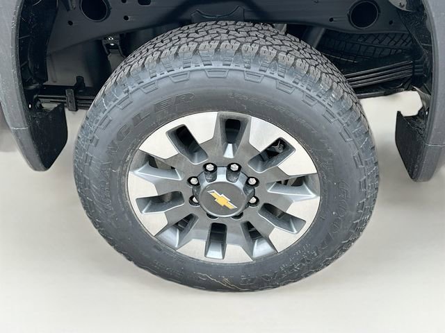 New 2026 Chevrolet Silverado 2500 Custom w/ Custom Value Package image 31