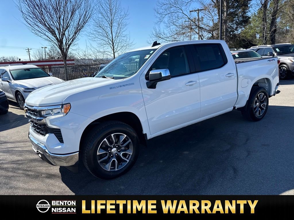 Used 2023 Chevrolet Silverado 1500 LT image 4