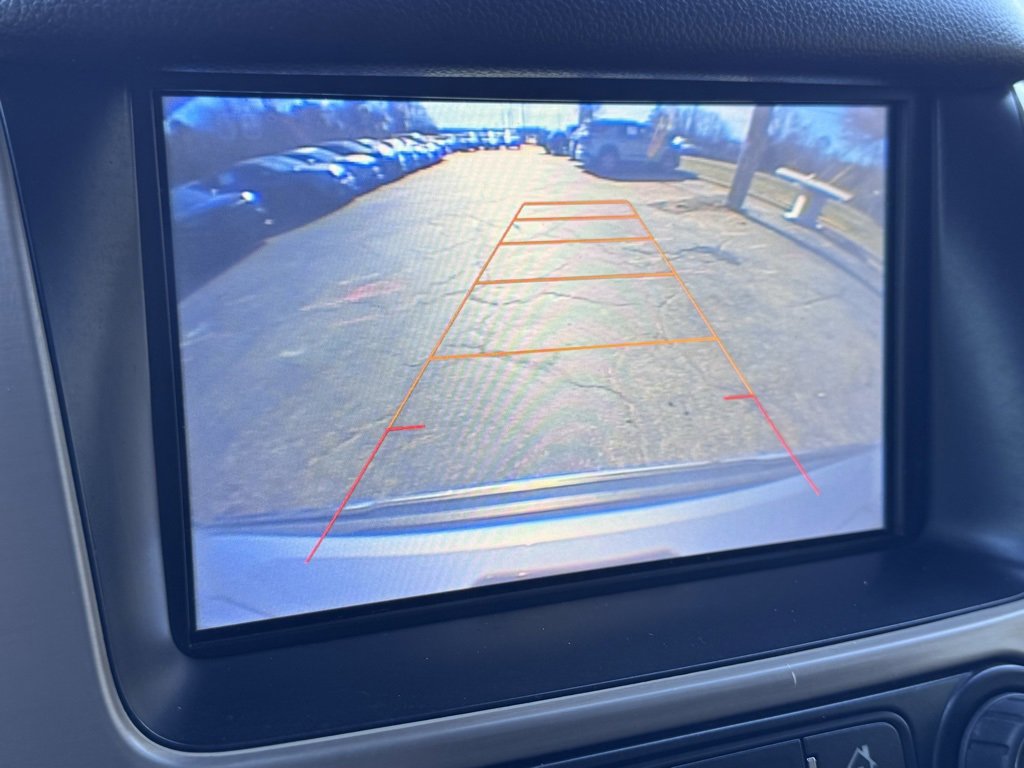 Used 2016 GMC Yukon XL Denali w/ Open Road Package image 11