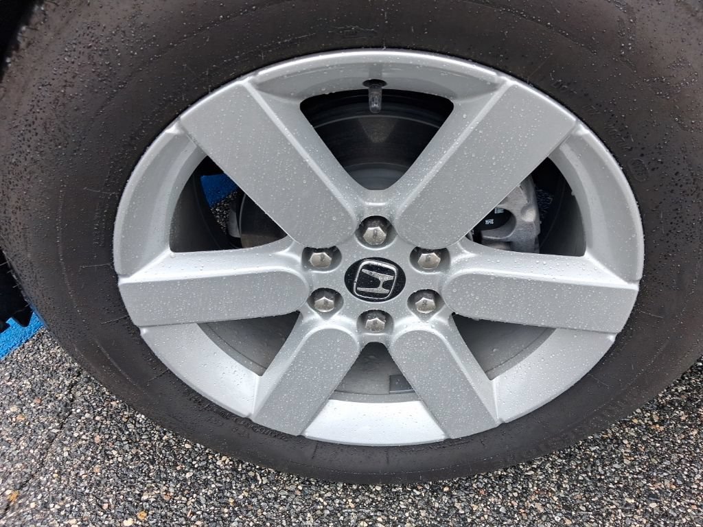 Certified 2025 Honda Prologue EX image 16
