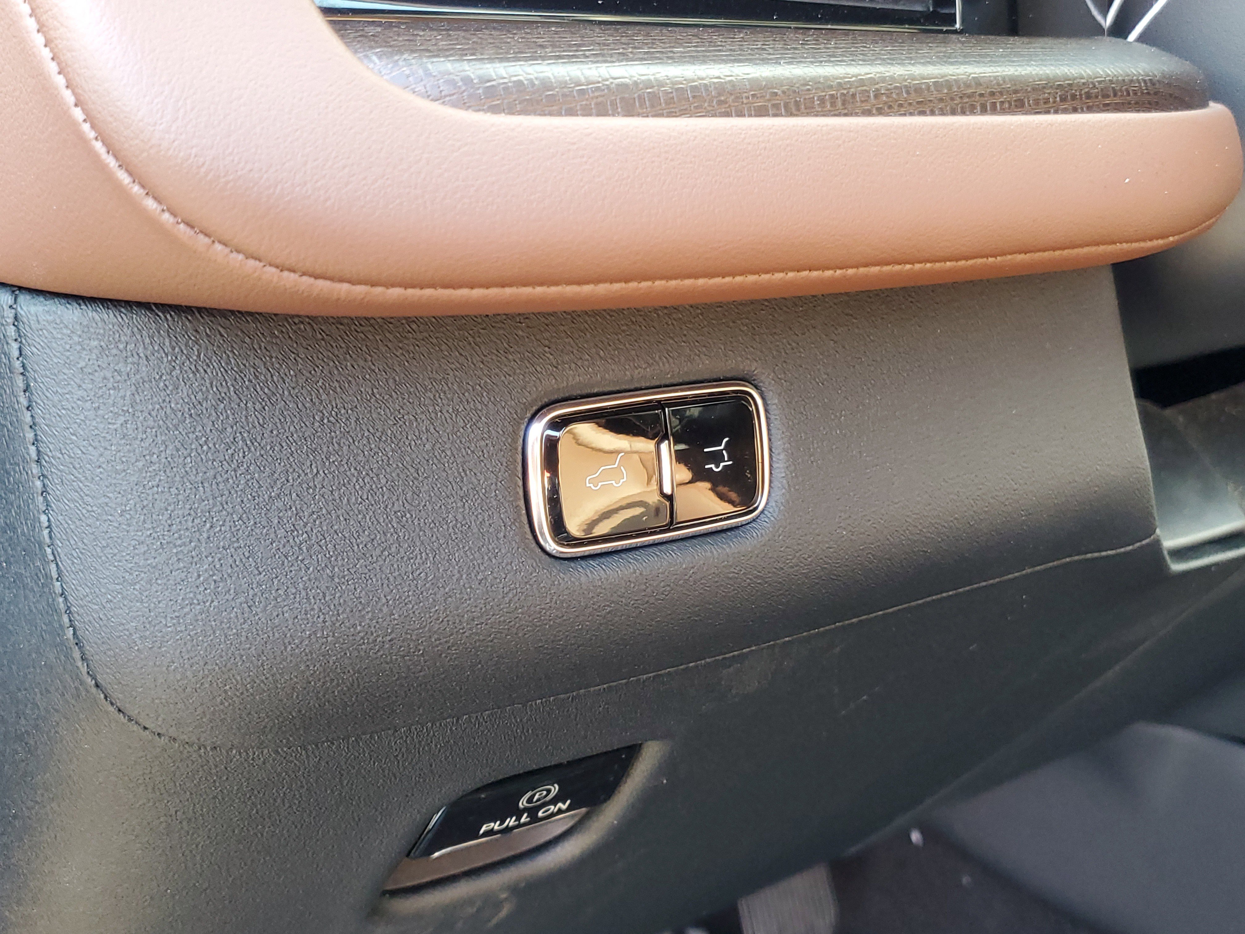 New 2026 Lincoln Navigator Reserve image 15