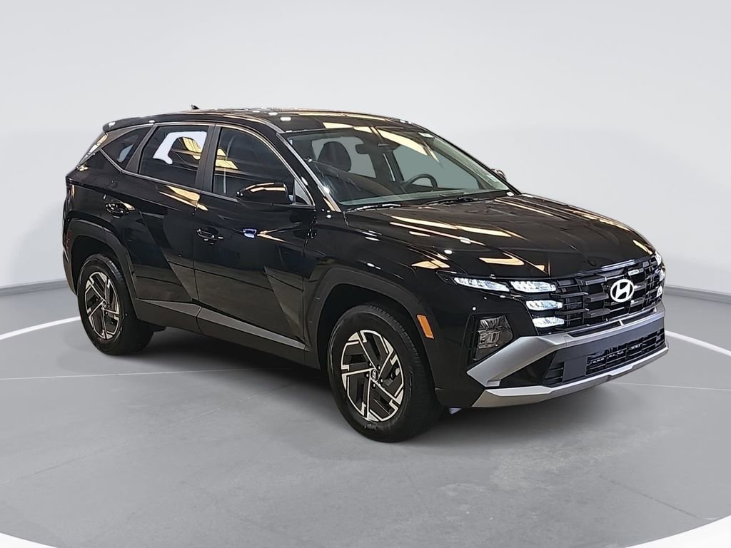 New 2026 Hyundai Tucson Blue SE AWD/4WD image 3