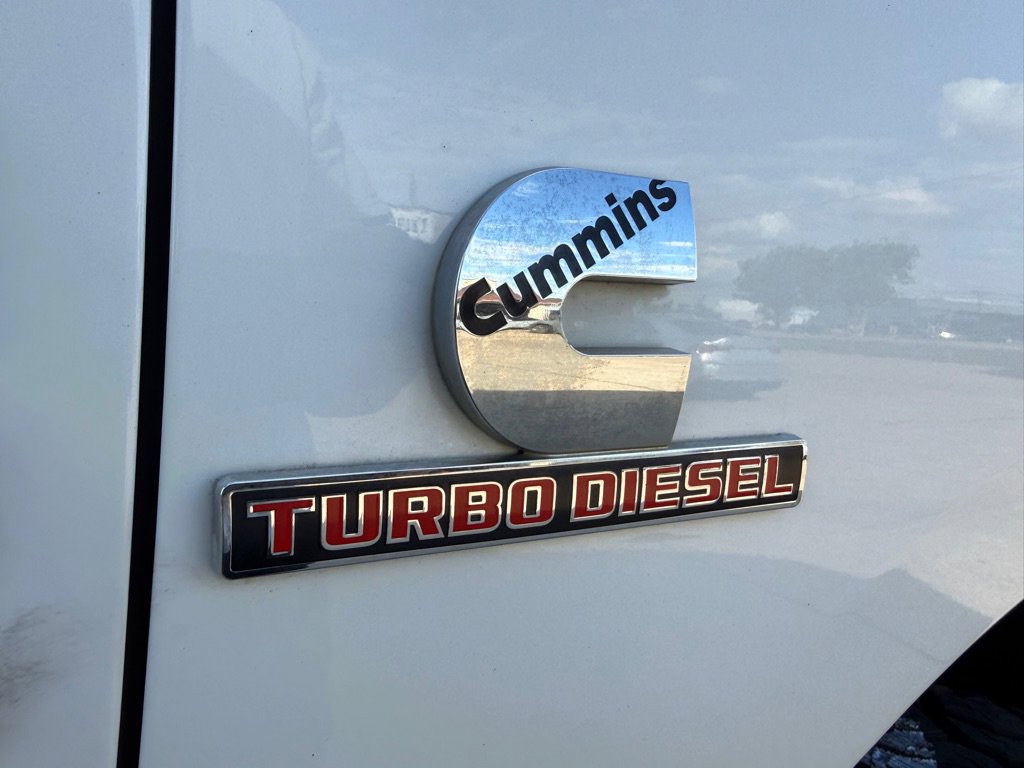 Used 2013 RAM 2500 Tradesman w/ Chrome Appearance Group AWD/4WD image 11