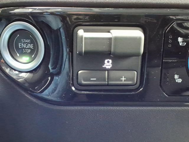 Used 2025 Chevrolet Silverado 1500 LT image 26