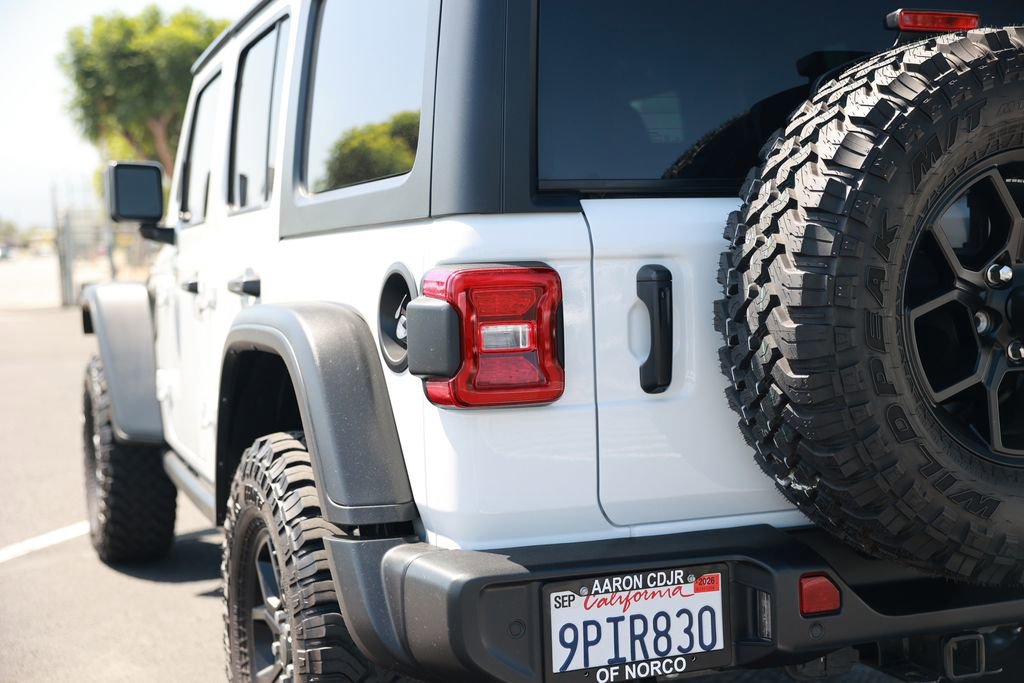 Used 2024 Jeep Wrangler Willys AWD/4WD image 13