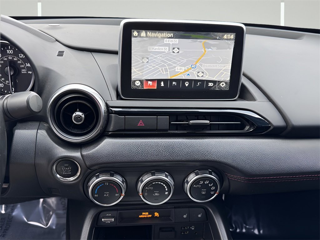 Used 2017 MAZDA MX-5 Miata RF Grand Touring image 8