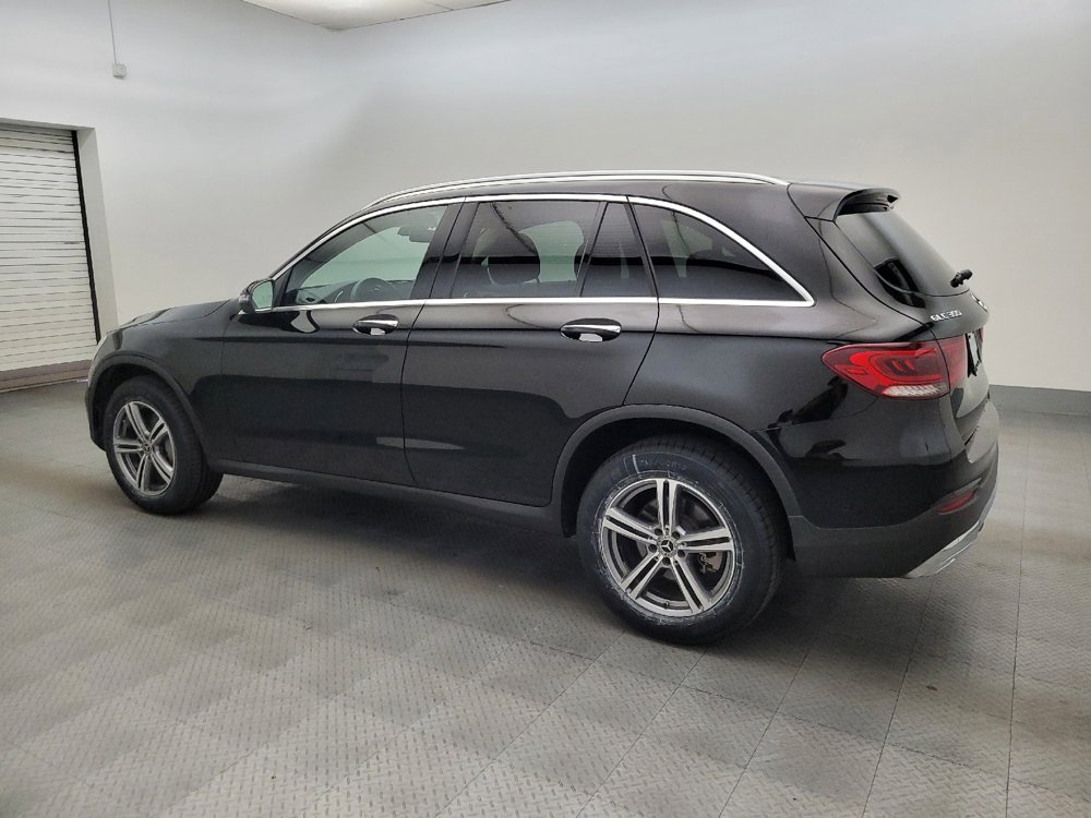 Used 2021 Mercedes-Benz GLC 300 w/ Premium Package image 3