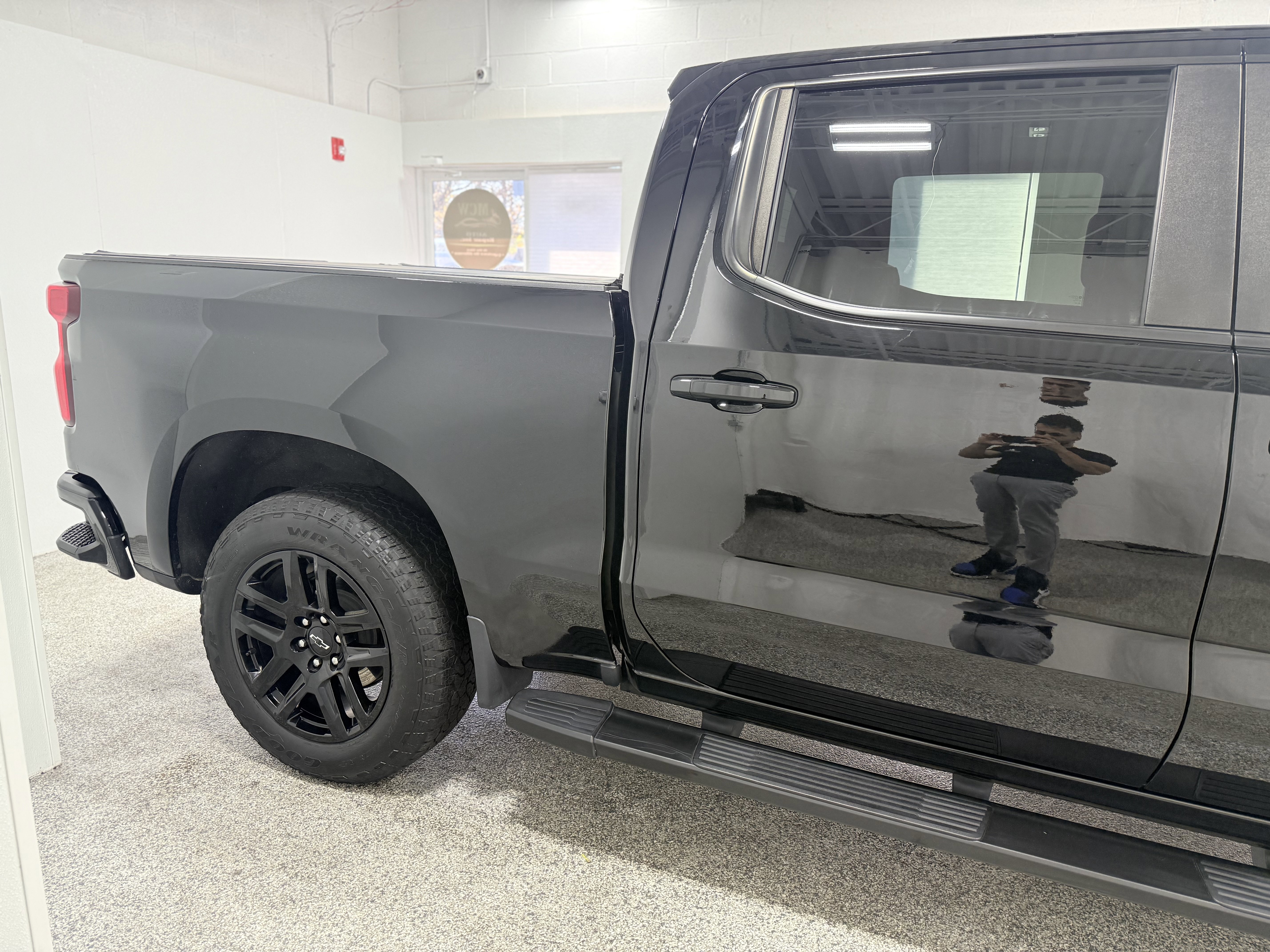 Certified 2023 Chevrolet Silverado 1500 RST w/ Convenience Package II image 9