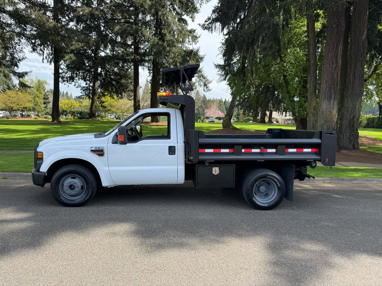 Used 2010 Ford F350 XL RWD image 2