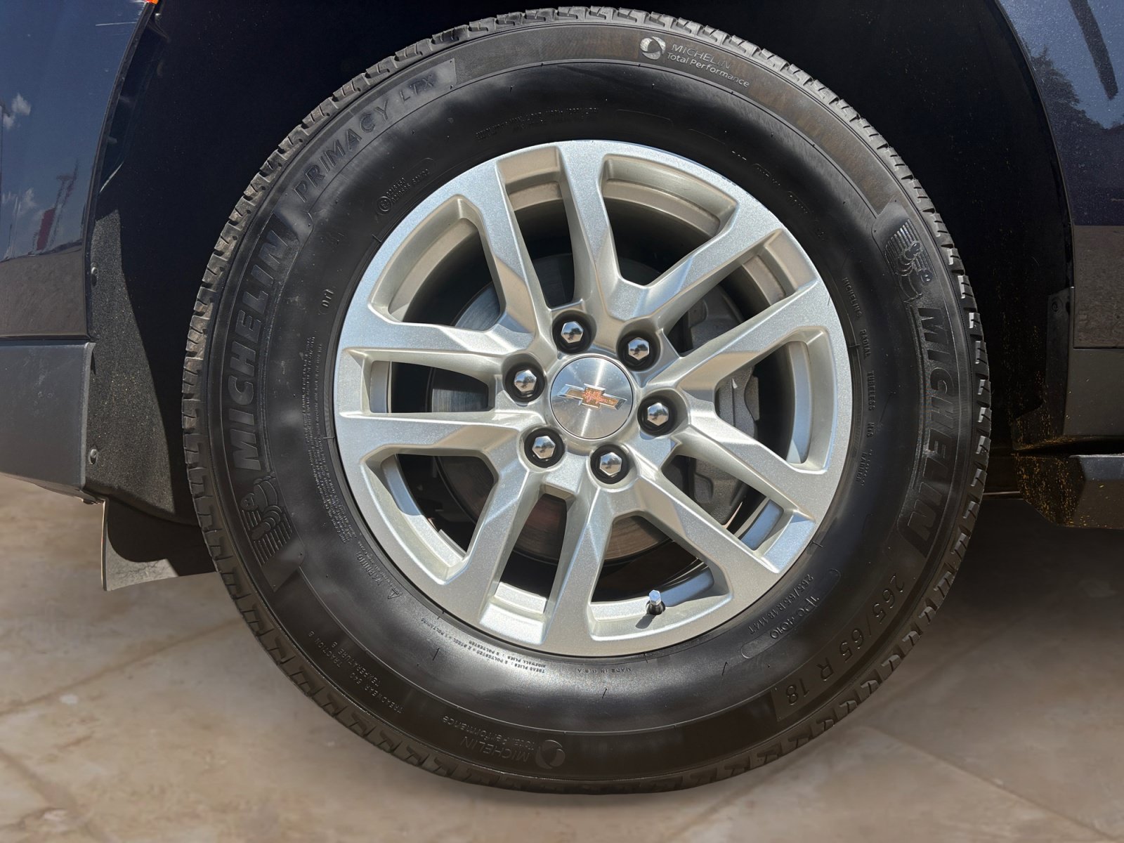 Used 2024 Chevrolet Tahoe LS w/ Driver Alert Package RWD image 31