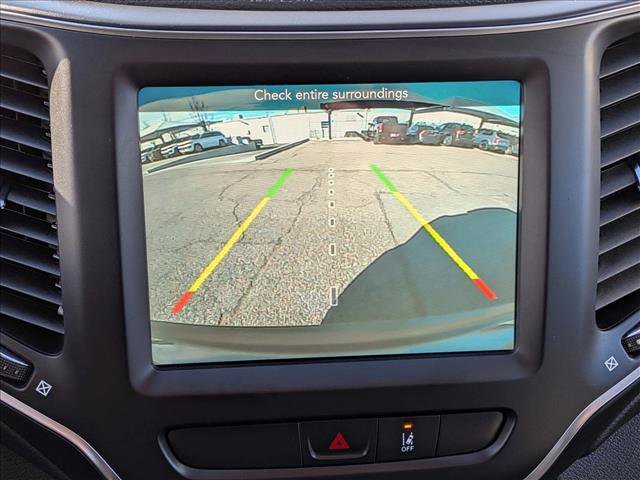 Used 2022 Jeep Cherokee Latitude Lux image 14