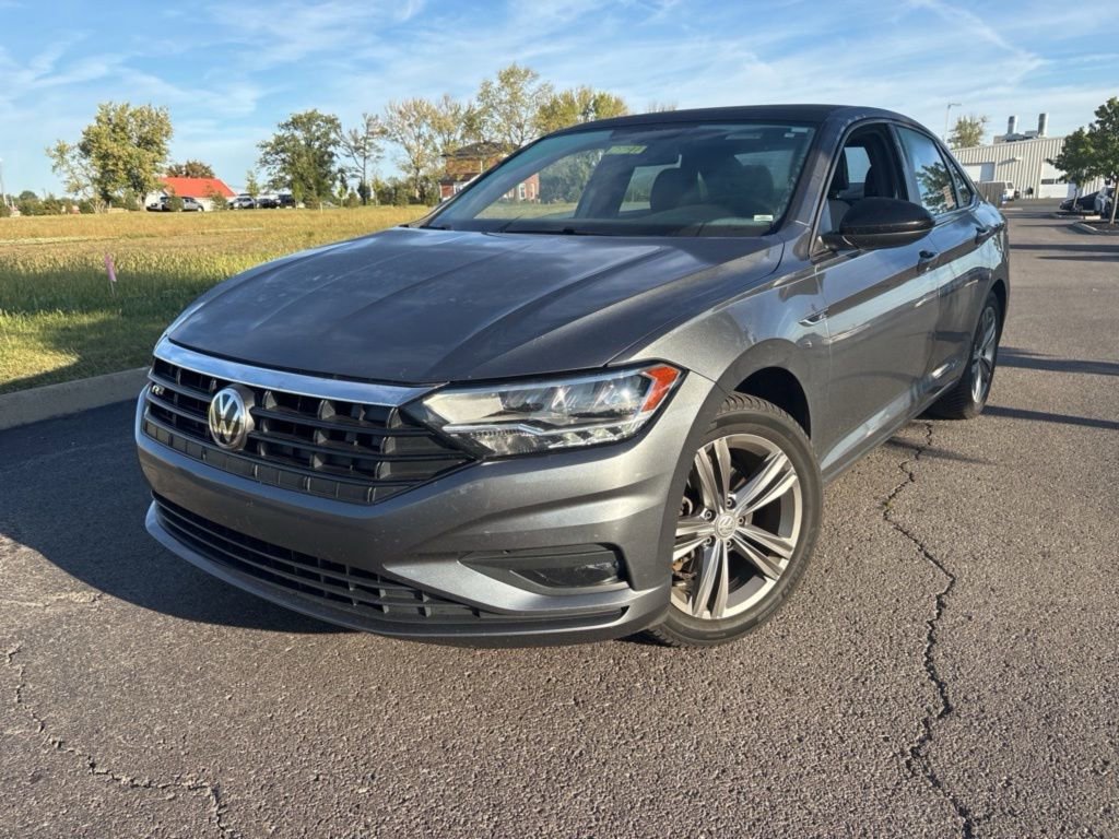 Used 2019 Volkswagen Jetta R-Line