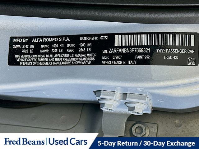 Used 2023 Alfa Romeo Giulia Ti image 35