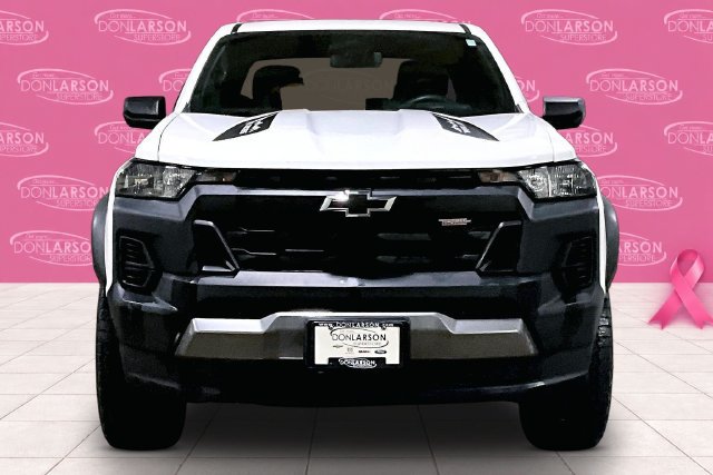 Certified 2023 Chevrolet Colorado Trail Boss w/ Advanced Trailering Package AWD/4WD image 2