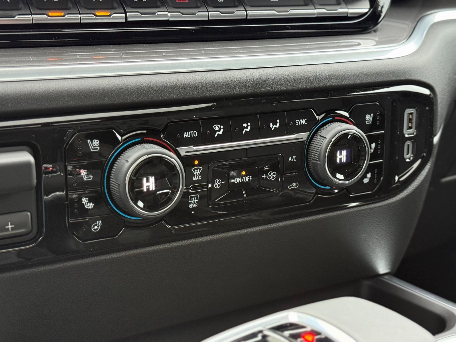 New 2026 Chevrolet Silverado 1500 High Country image 23