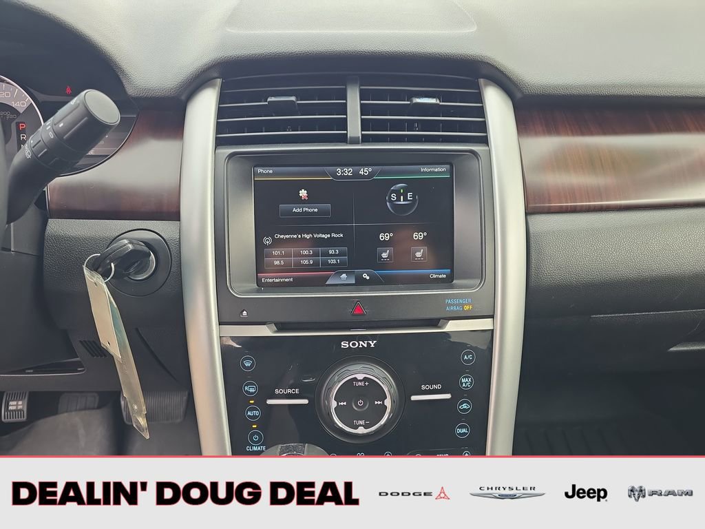 Used 2013 Ford Edge Limited AWD/4WD image 19