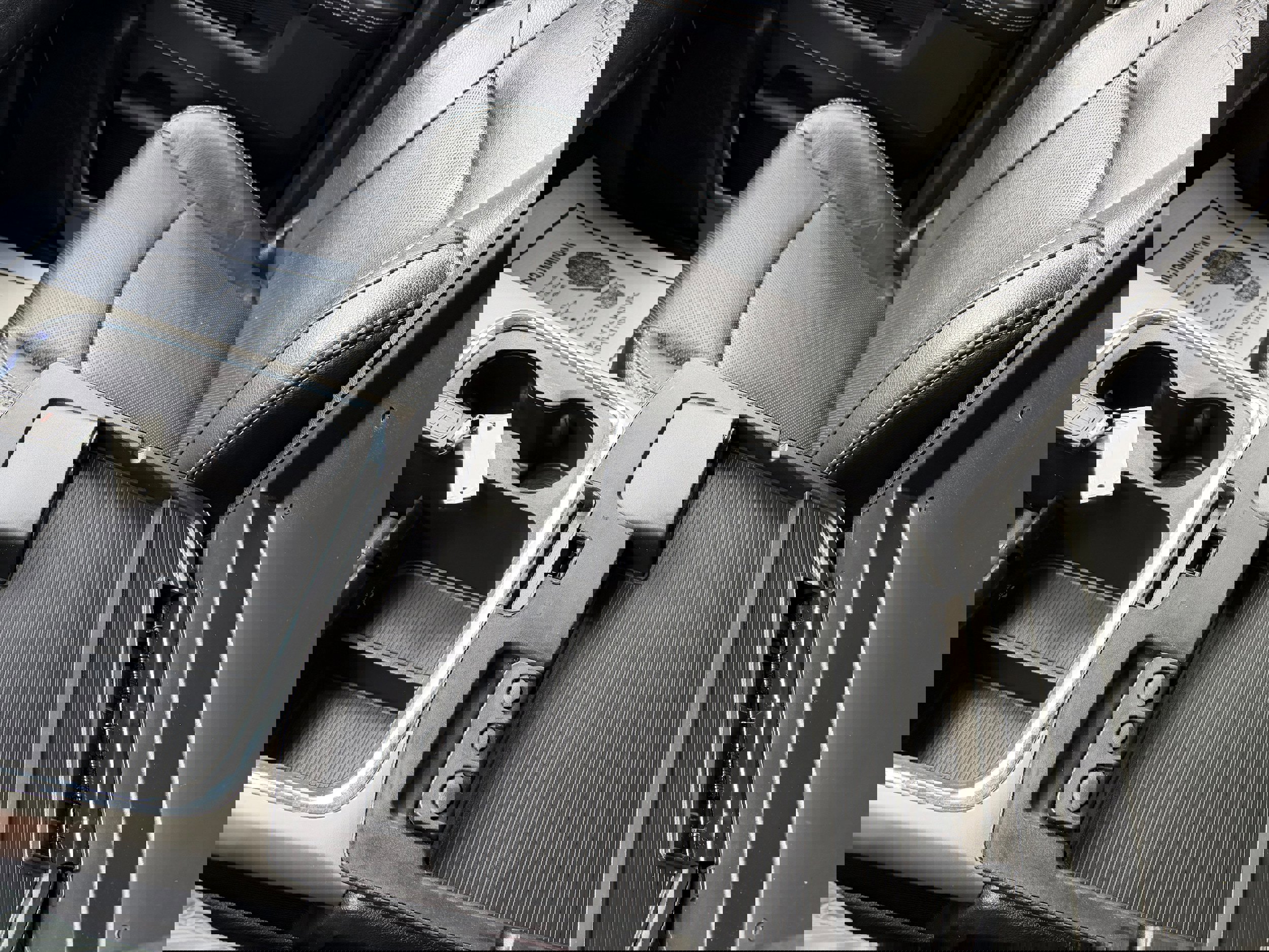 Used 2016 RAM 1500 Laramie w/ Convenience Group image 11