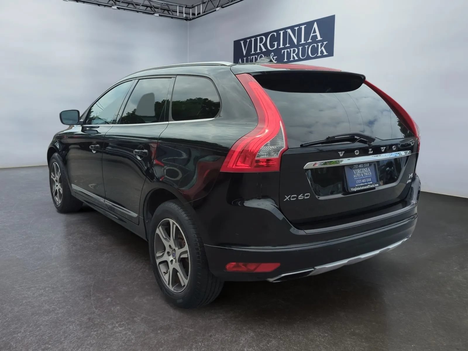 Used 2014 Volvo XC60 T6 AWD/4WD image 9