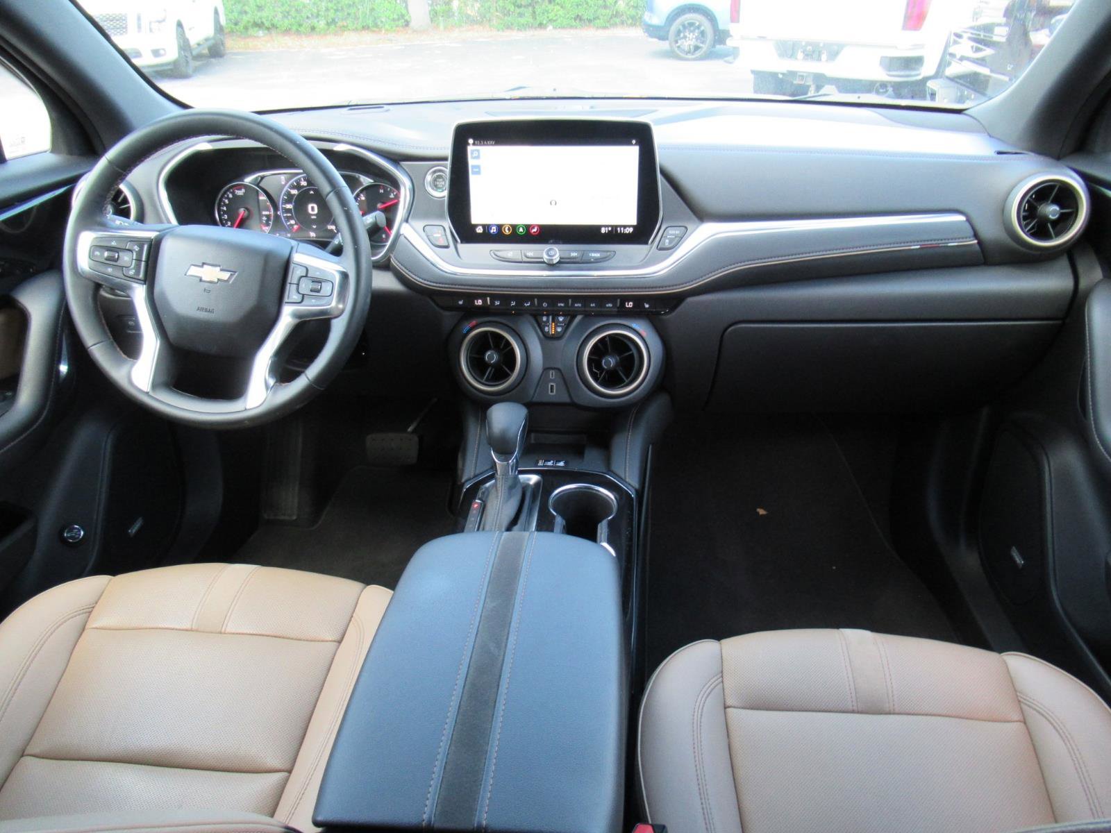 Used 2023 Chevrolet Blazer Premier w/ Driver Confidence II Package FWD image 13