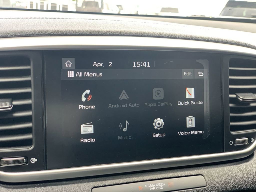 Used 2020 Kia Sportage LX image 11