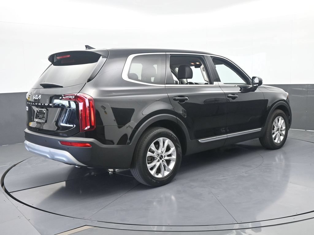 Used 2022 Kia Telluride LX FWD image 6