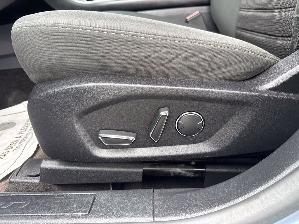 Used 2018 Ford Fusion SE FWD image 29