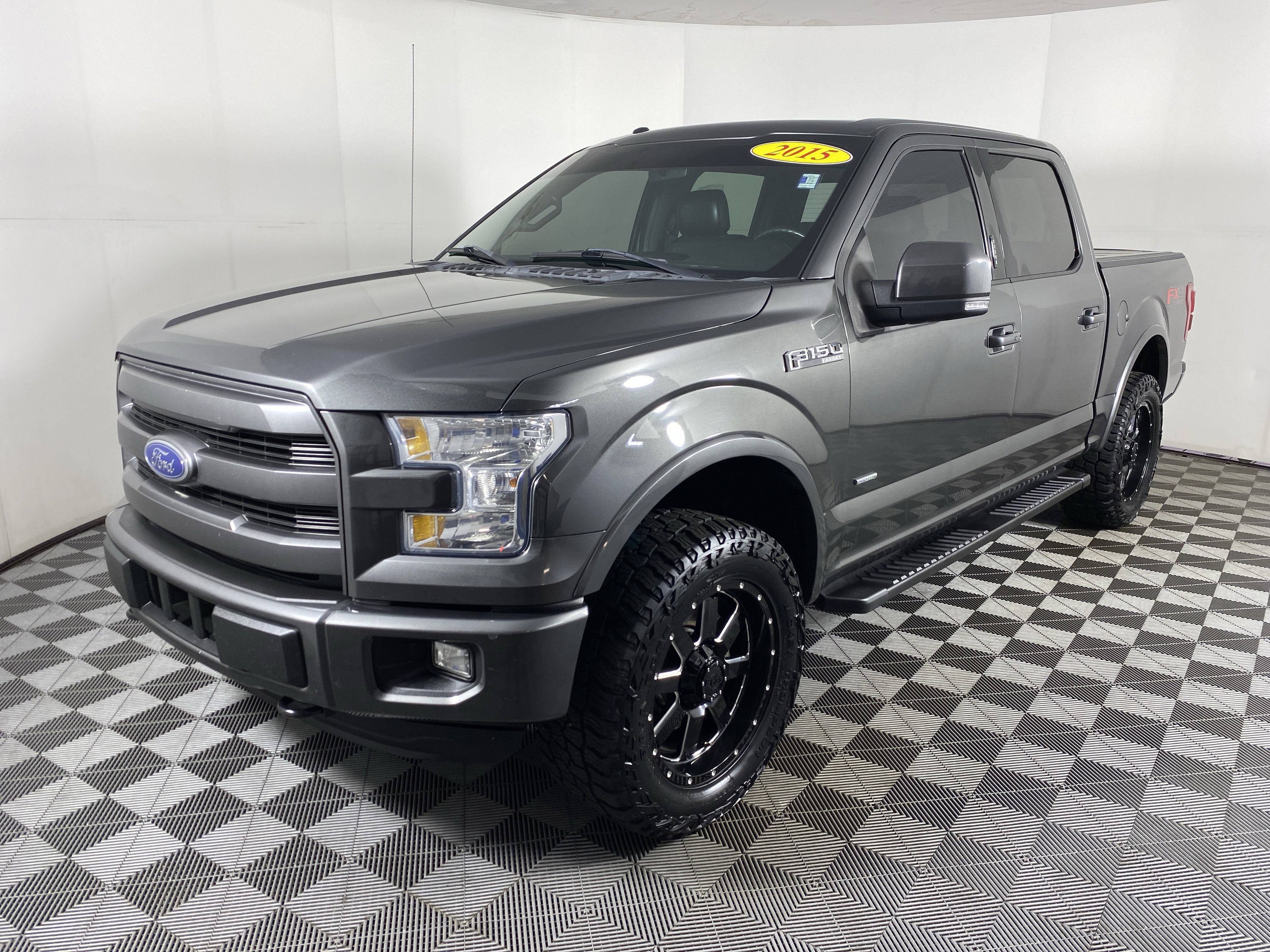 Used 2015 Ford F150 Lariat w/ Equipment Group 501A Mid image 11